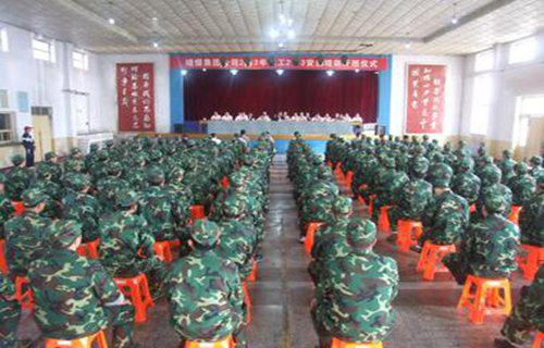 甘肅省煤炭工業技工學校宿舍環境與計算機技術培訓概覽